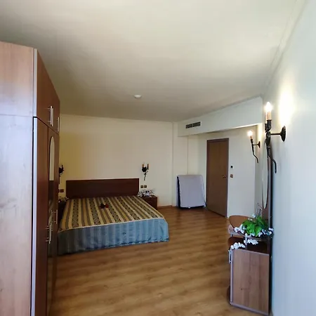 Sea View Apartmán Elenite