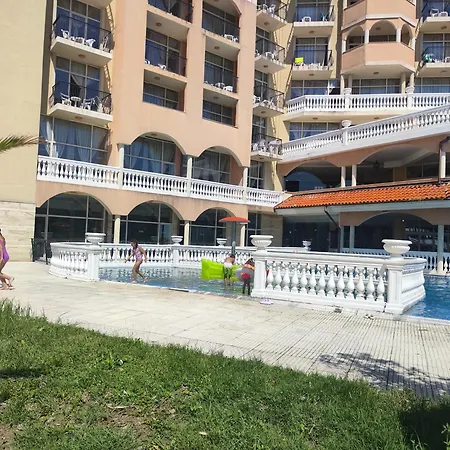 Sea View Apartmán Elenite