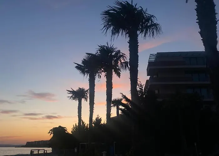 Sea View * 埃勒尼特